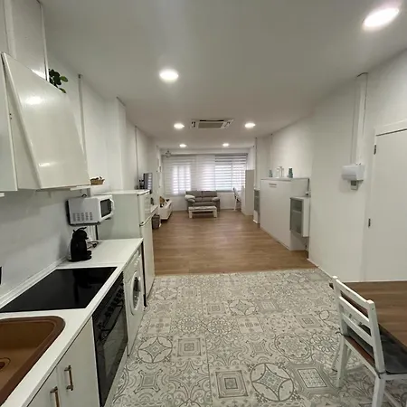 Privado Playa Malvarrosa アパート